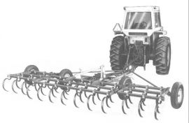 No. 352 International Trailing Spring Tooth Harrow