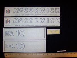 IH McCormick #10 Manure Spreader Decal Set - Vinyl